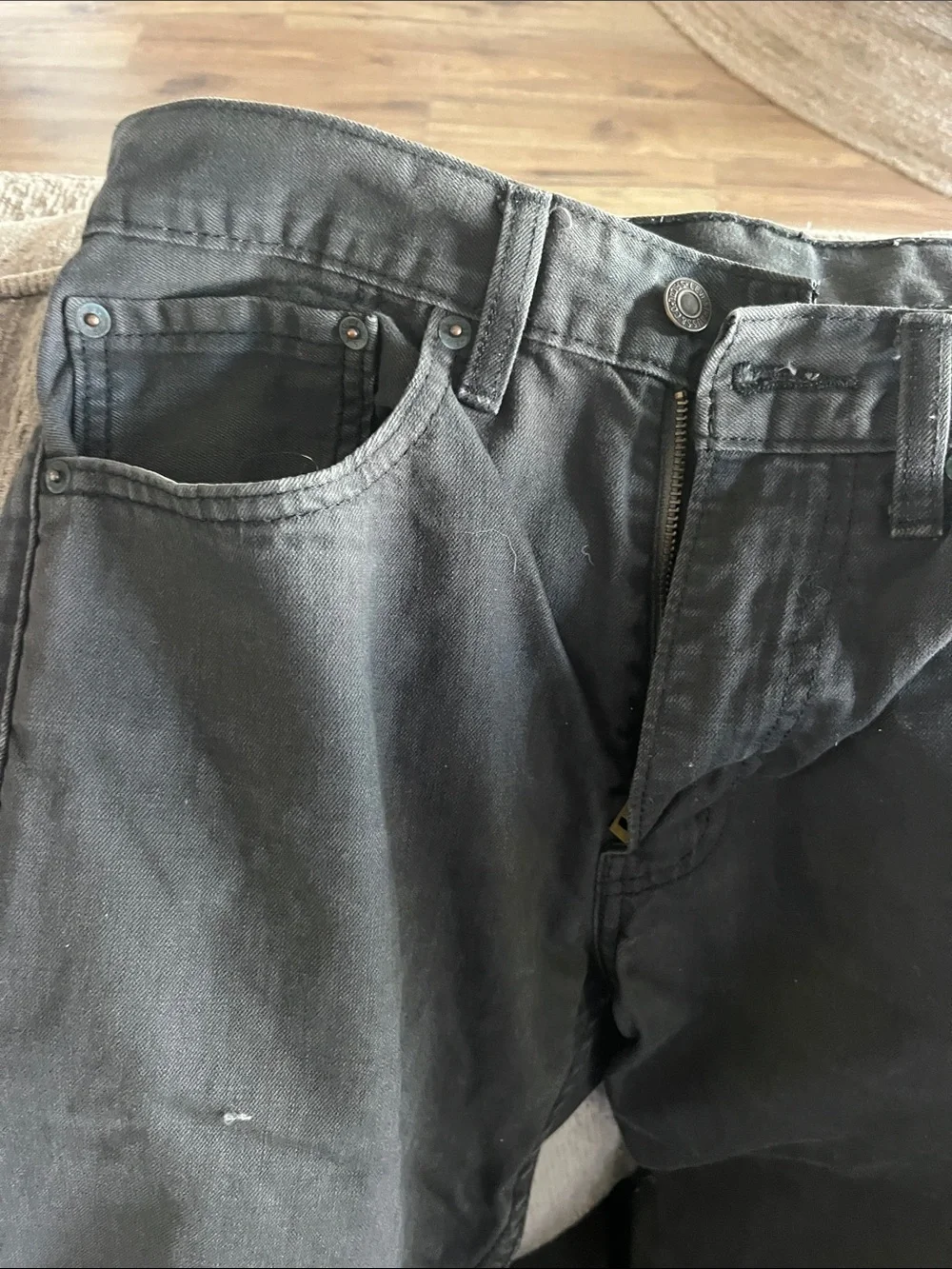 Levi's Men's Gray Slim Straight Jeans